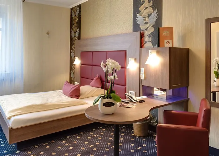 祖姆施万安姆比恩特酒店 3*